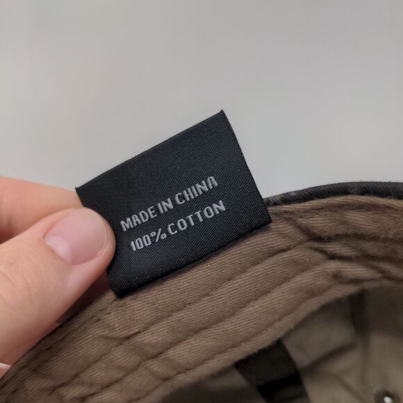 Git-R-Done Deer Hunter Strapback Hat Camouflage One Size Embroidered Rope Cotton - Picture 8 of 8